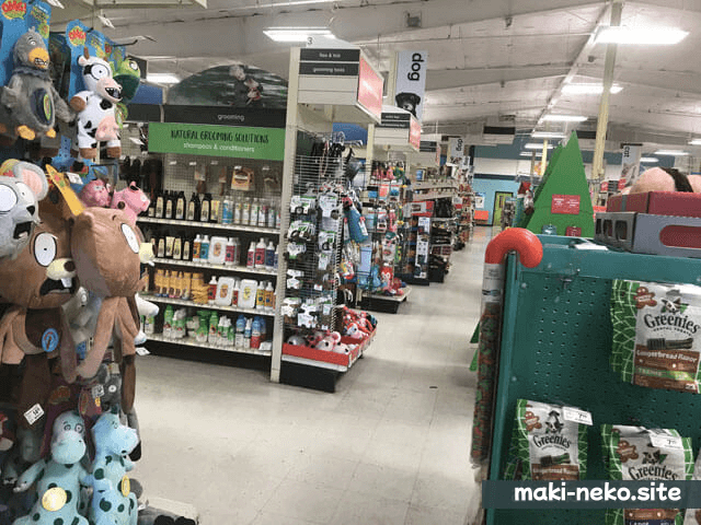 ペットスマートの店内